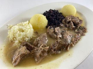 Пуешко печено на фурна