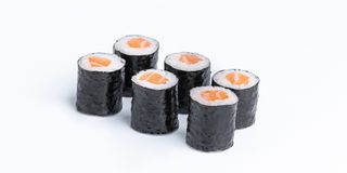 Макі з лососем 