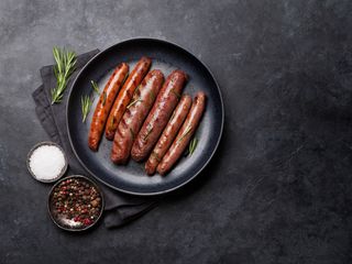 Meniu carnati proaspeti grosi + Coca Cola 1 L