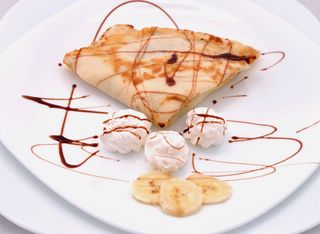 Палачинка с кафяв шоколад и банан (150г)