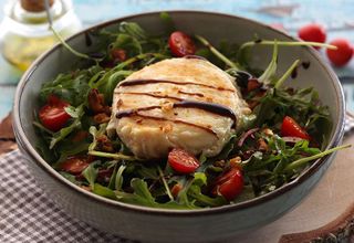 Ensalada De Queso De Cabra