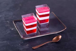 Desert Jeleu Chia cu căpșună