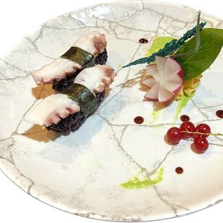 146 Nigiri black polipo 2 pezzi