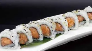 86. Uramaki Spicy Sake (8 Pzs.)