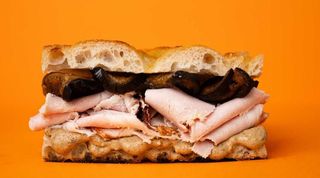 F03: Porchetta con berenjena asada