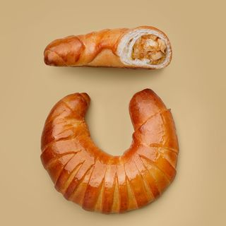 Рогалик с яблоком и корицей