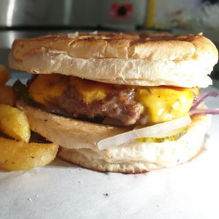 Бургер Бекон и яйце (450г)