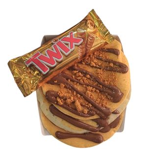 Tortitas de Nutella con Lotus y Twix