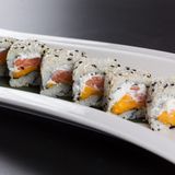 Uramaki mango
