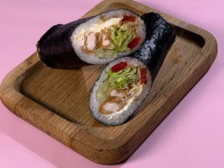 Хенд рол з куркою