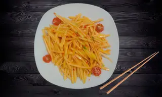 M4. Ensalada de mango estilo Thai