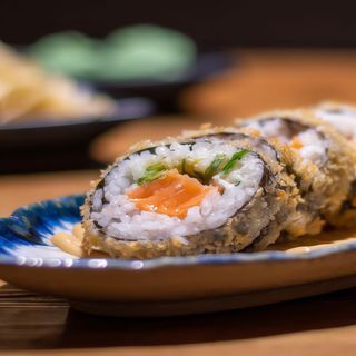 Tempura Roll Toryufu Sake (6 Pzs.)
