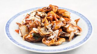 14. Hrskava piletina u sosu 