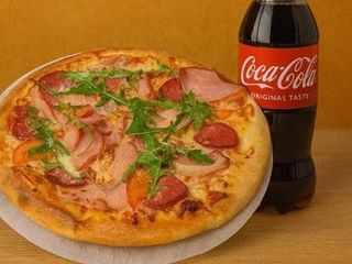 СЕТ КОМБО ПІЦА 3 М`ЯСА+КОКА-КОЛА 0.5