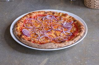 Pizza atún y cebolla (33 cm.)
