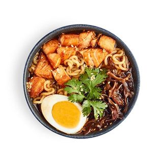 Корейский суп "Рамен" с форелью