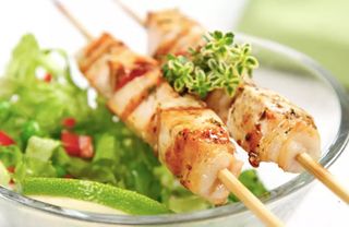 Пилешко шишче със зеленчуци (120г)