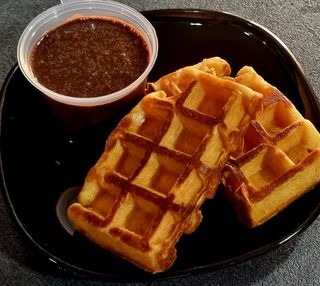 Gofres con salsa