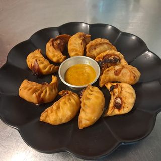 Chicken Fry MoMo 10 Pcs