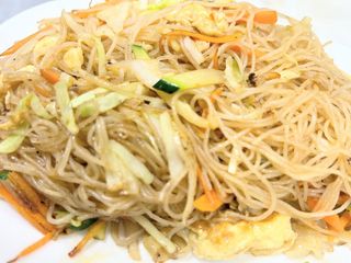 28 - Spaghetti di riso con verdure