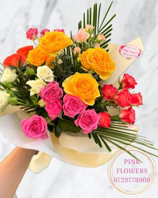 Buchet 7 minirose mixt