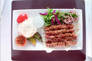 Баранина на шпажках