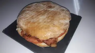Mollete Lomo Completo