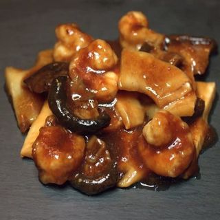 Gambas con Bambú y Setas Chinas