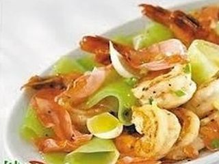 Gambas Plancha con Salsa Sha Cha