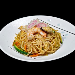 370 Spaghetti alla piastra mare misto