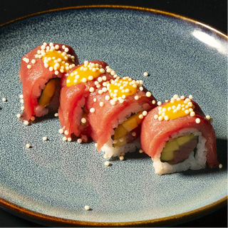Roll Tropic Tuna (4 Uds.)