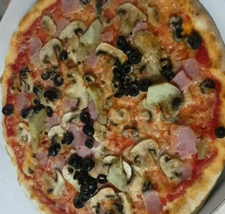 Pizza caprichosa (33 cm)
