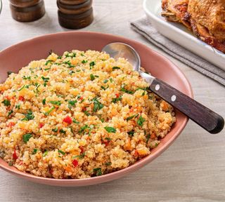 Orez natur cu quinoa si legume