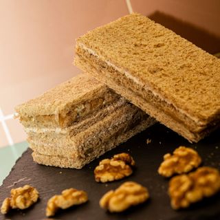 Menú de 3 sanguchitos de miga "caprichosos" con bebida