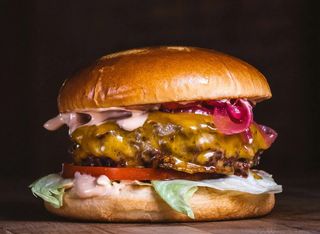 CheeseBurger (300г)
