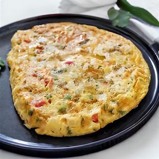 Omelette Khlii Avec Pain
