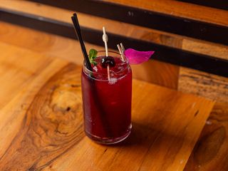 Лимонад вишня-лічі (450ml)