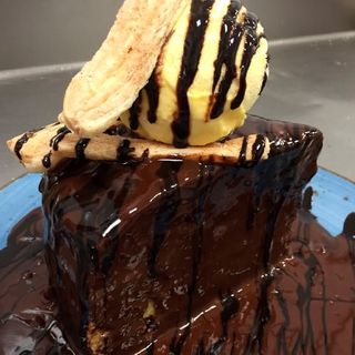 Tarta De Chocolate Relleno De Vainilla 