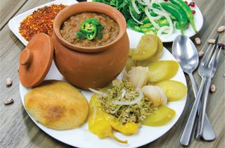 ლობიო მჟავეულითა და მჭადით