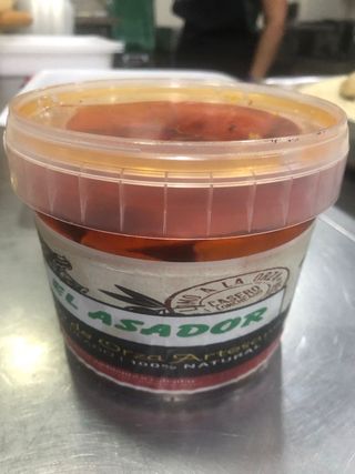 Cubitos de lomo en orza