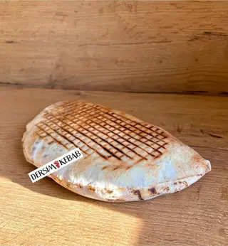 Pita samo mięso z serem i frytkami