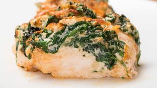 Куриное филе со шпинатом и сыром