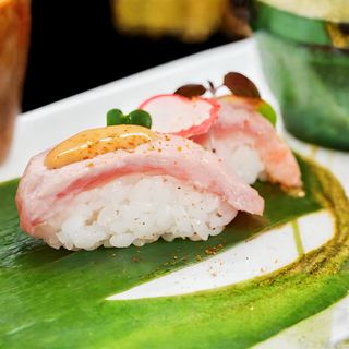 Nigiri tonno flambé