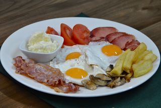 Domaćinski doručak