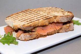 Tosta de Salmão Inteira