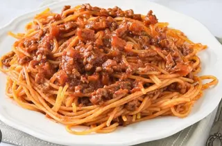 Pasta Con Salsa Boloñesa