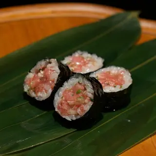 Maki Toro-Taku