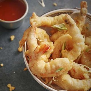 Langostinos En Gabardina