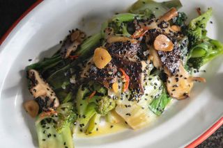 Salteado de verduras y shitake