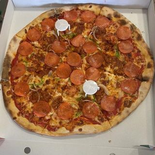 8 Pizza Especial (26 cm.)